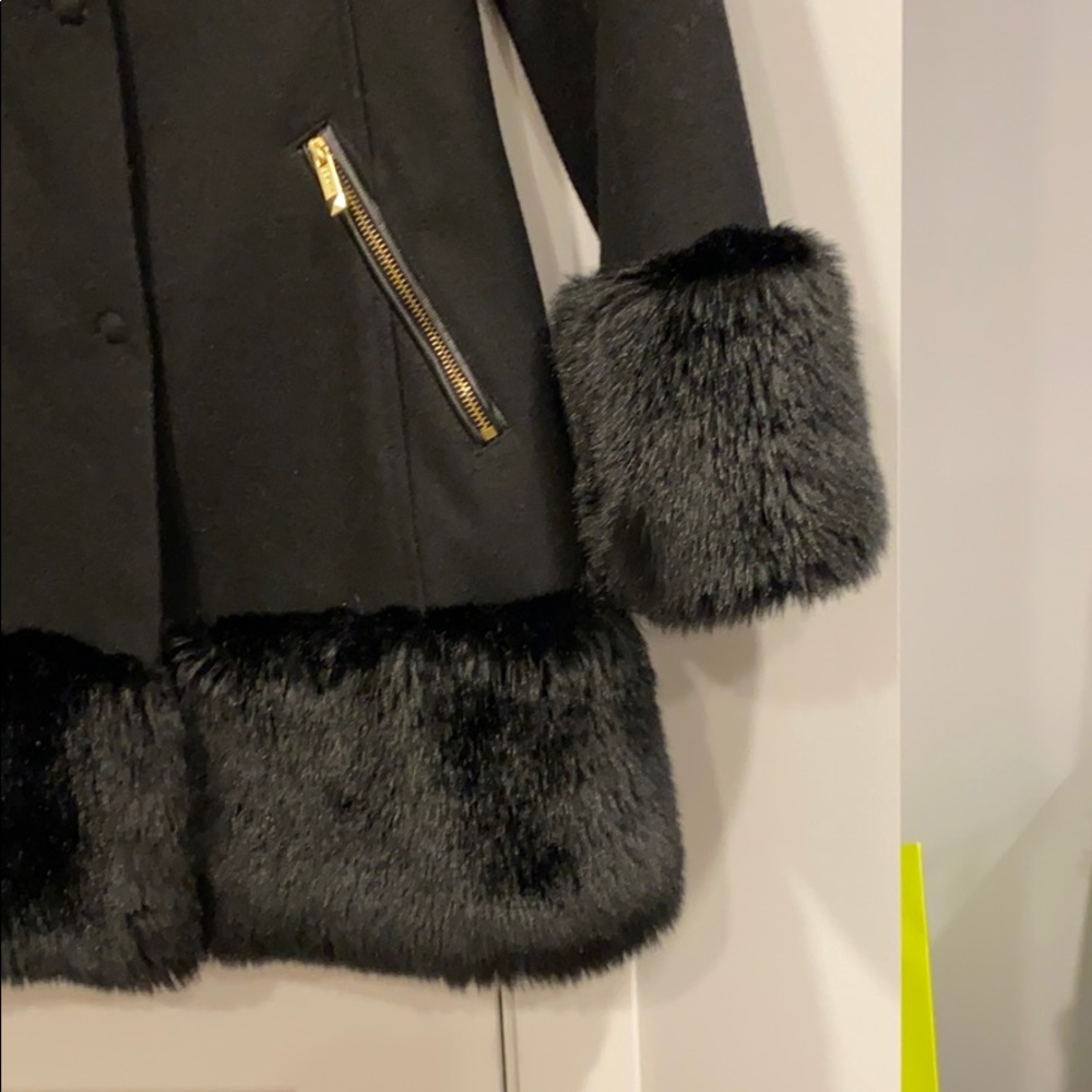 Guess coat - Picture 8 of 11
